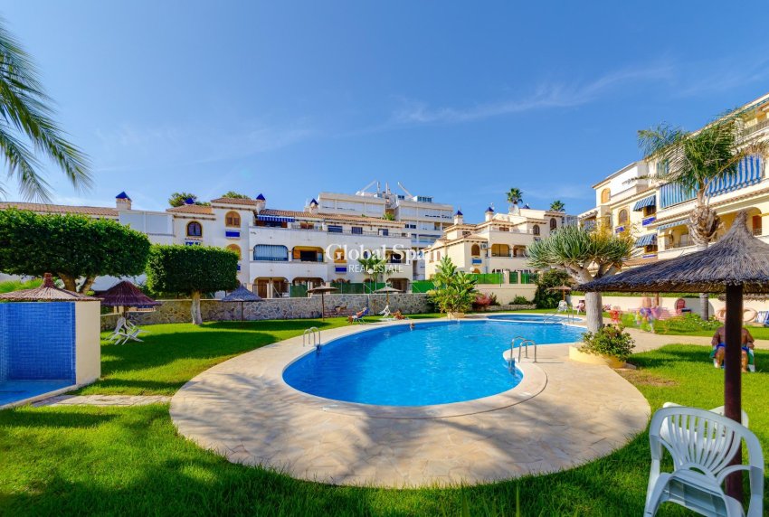 Resale - APARTMENT -
TORREVIEJA - La Mata