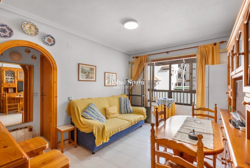 Resale - APARTMENT -
TORREVIEJA - La Mata