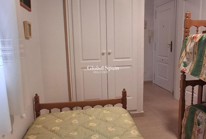 Resale - APARTMENT -
TORREVIEJA - La Mata
