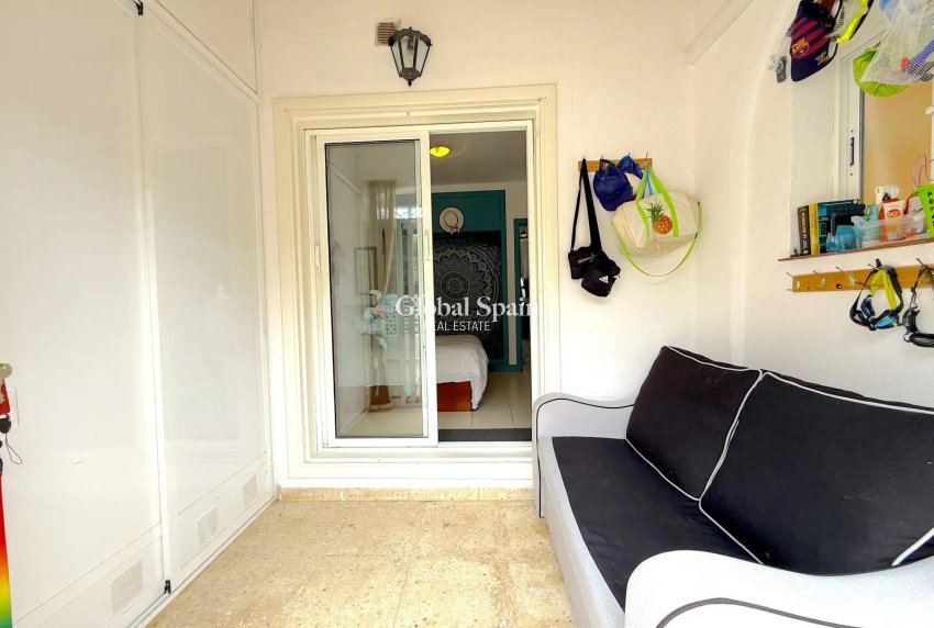 Resale - APARTMENT -
TORREVIEJA - La Mata