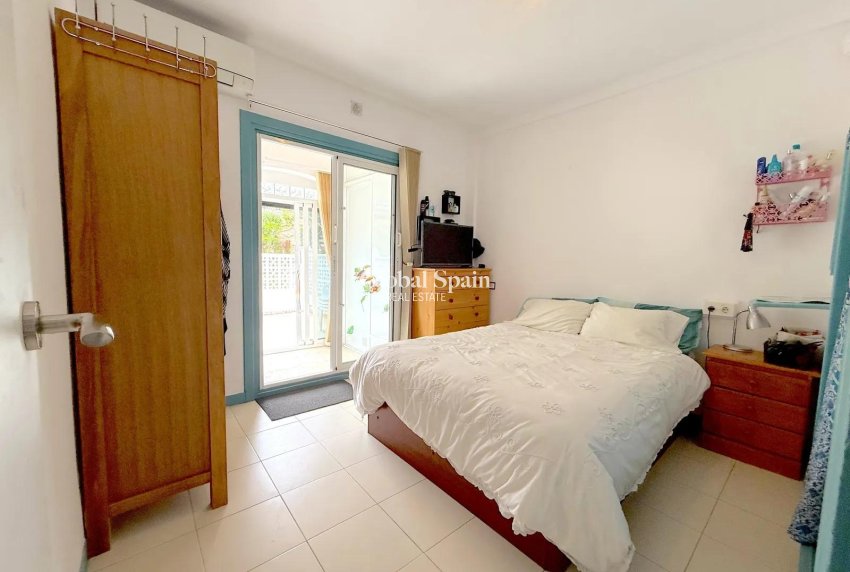 Resale - APARTMENT -
TORREVIEJA - La Mata