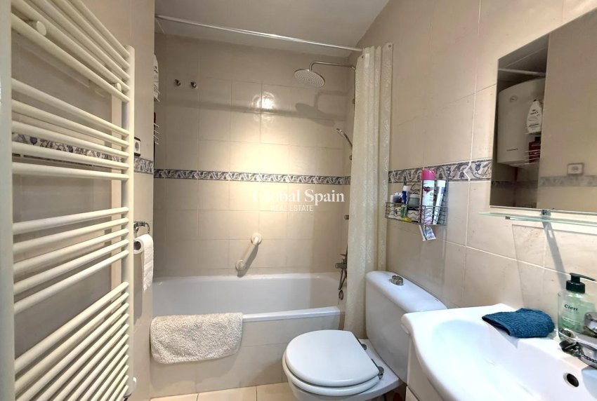 Resale - APARTMENT -
TORREVIEJA - La Mata