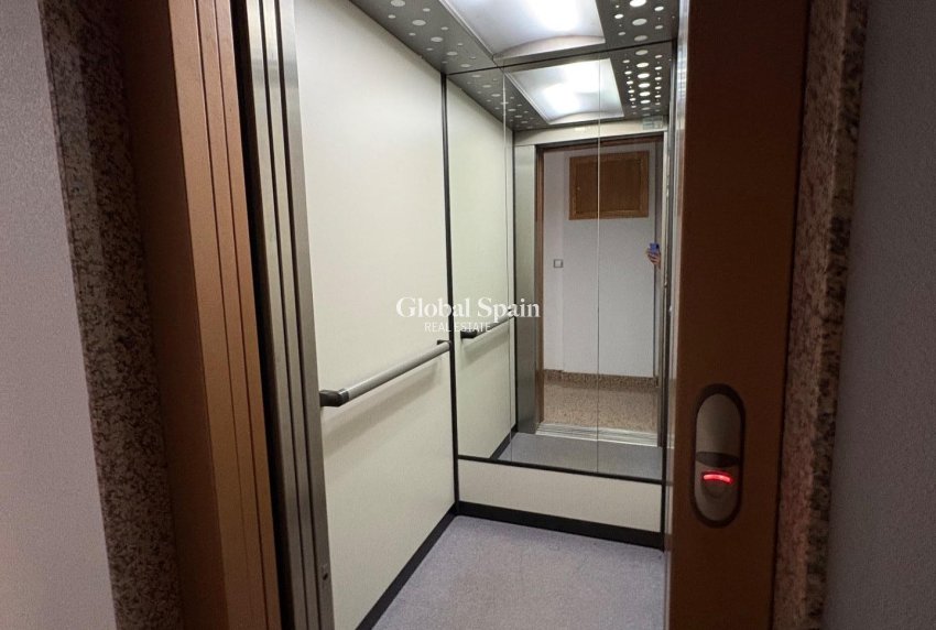Resale - APARTMENT -
TORREVIEJA - La Mata
