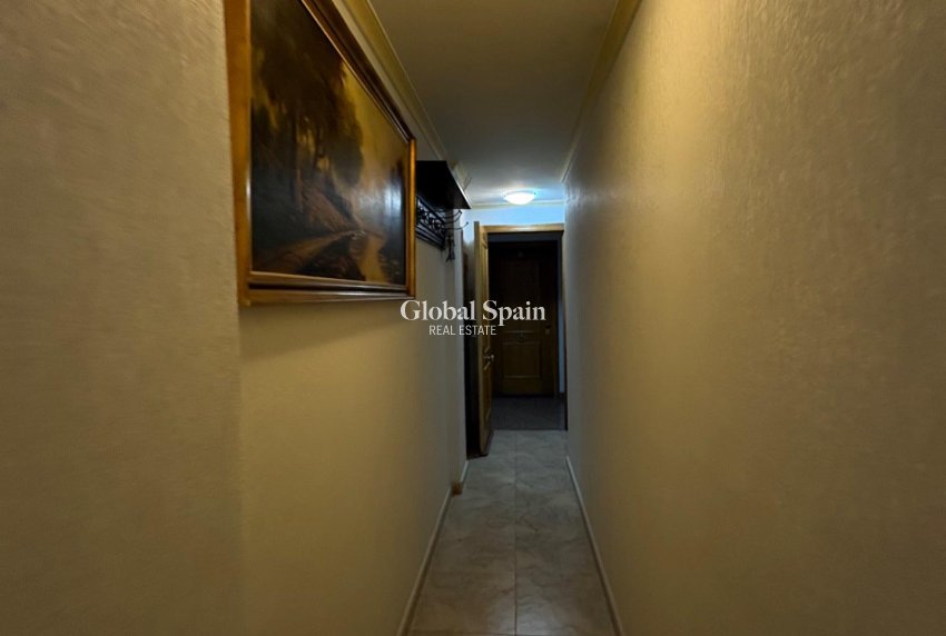Resale - APARTMENT -
TORREVIEJA - La Mata