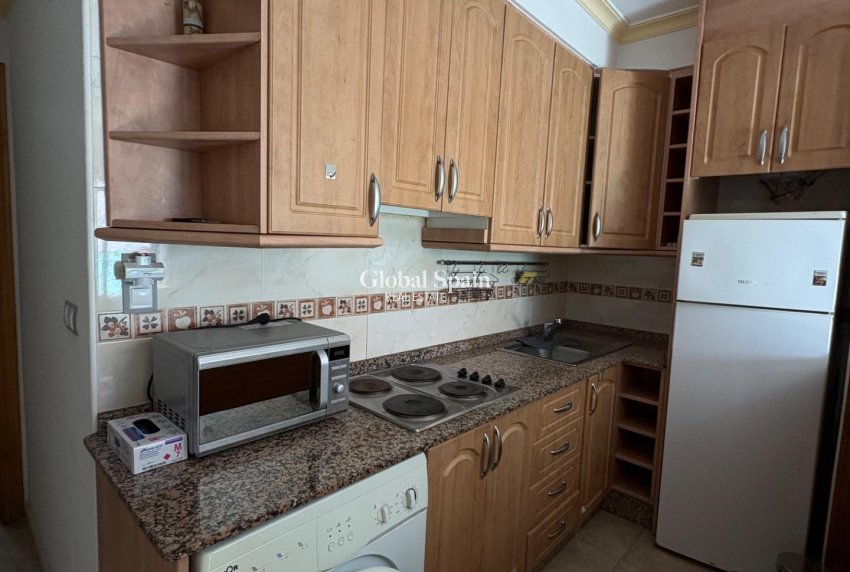 Resale - APARTMENT -
TORREVIEJA - La Mata