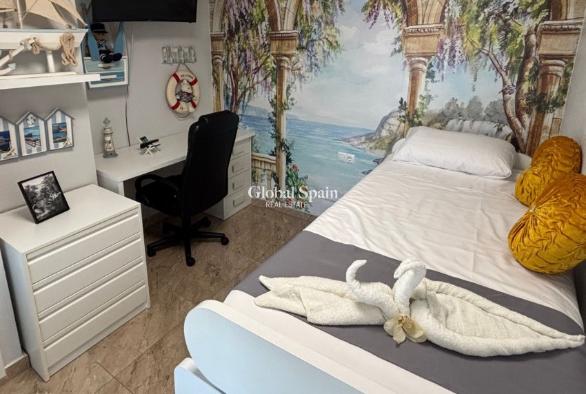 Resale - APARTMENT -
TORREVIEJA - La Mata