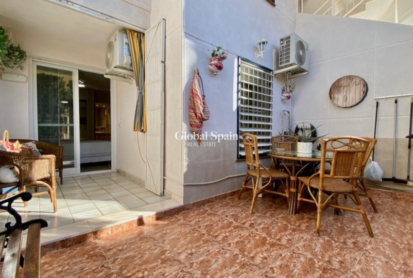 Resale - APARTMENT -
TORREVIEJA - La Mata