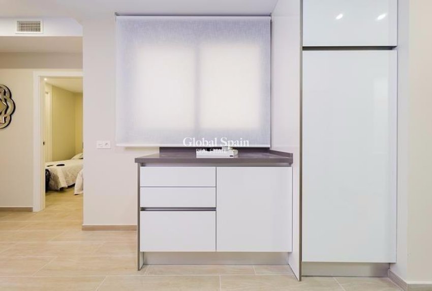 Resale - APARTMENT -
TORREVIEJA - La Mata