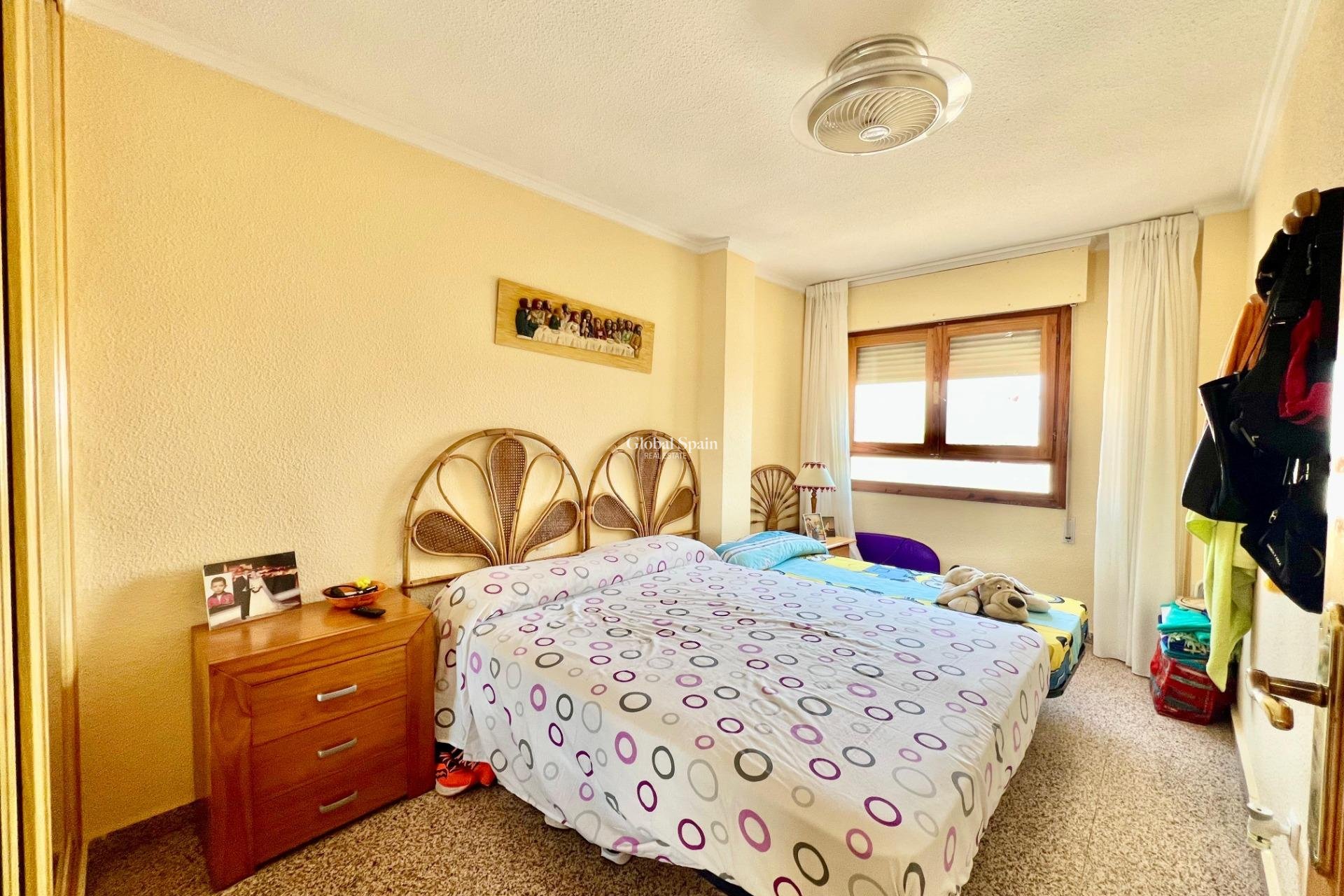 Resale - APARTMENT -
TORREVIEJA - La Mata