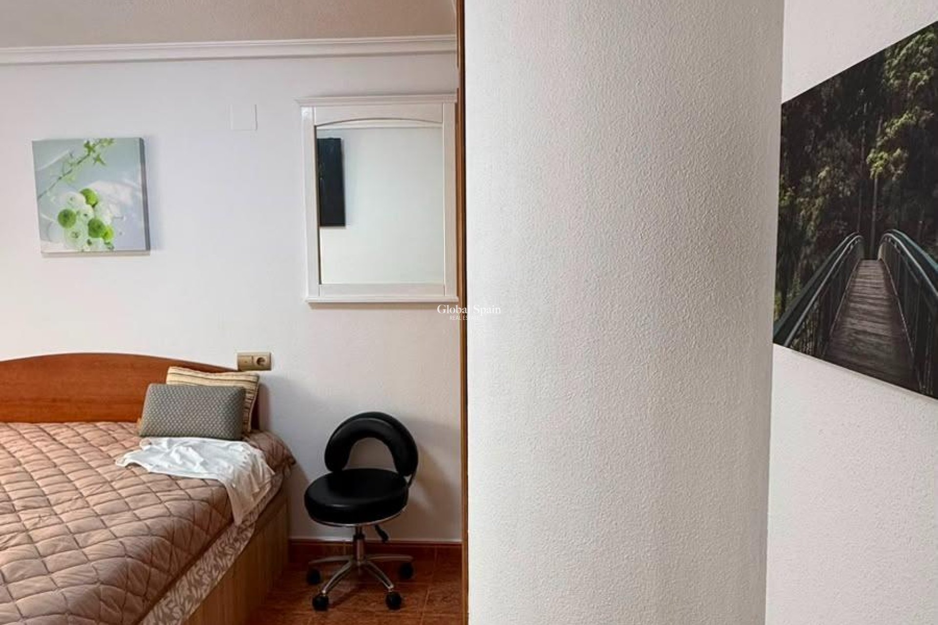 Resale - APARTMENT -
TORREVIEJA - La Mata