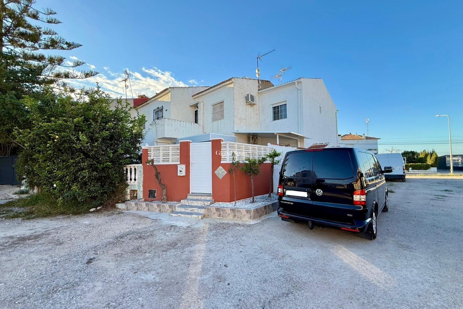 Resale - APARTMENT -
TORREVIEJA - La Siesta - El Salado - Torreta