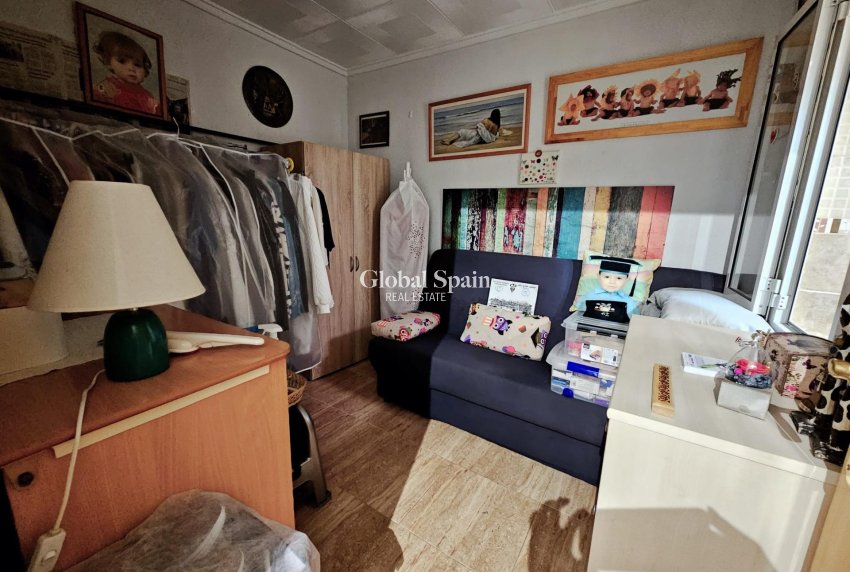 Resale - APARTMENT -
TORREVIEJA - La Siesta - El Salado - Torreta
