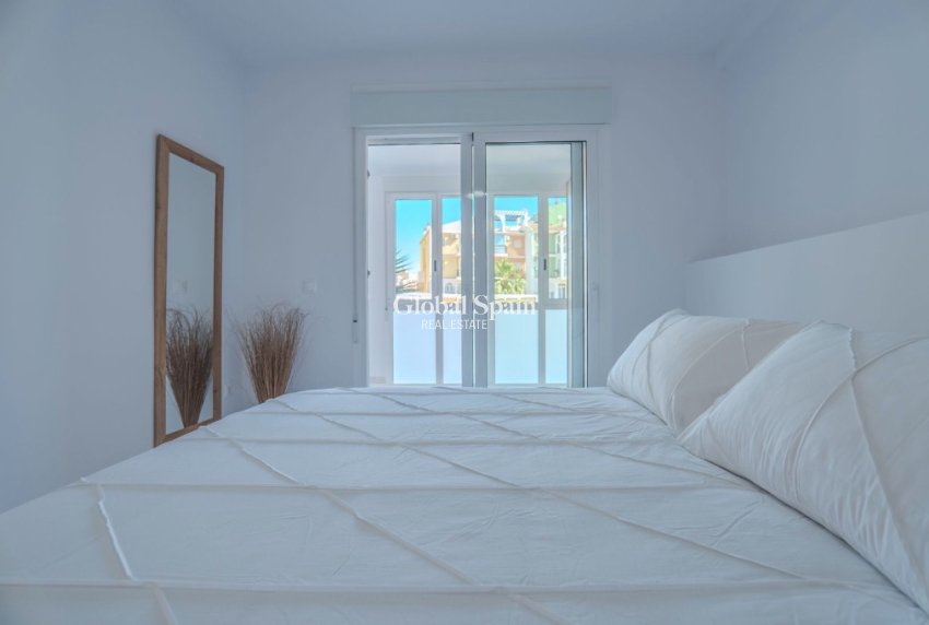 Resale - Apartment -
TORREVIEJA - La Veleta