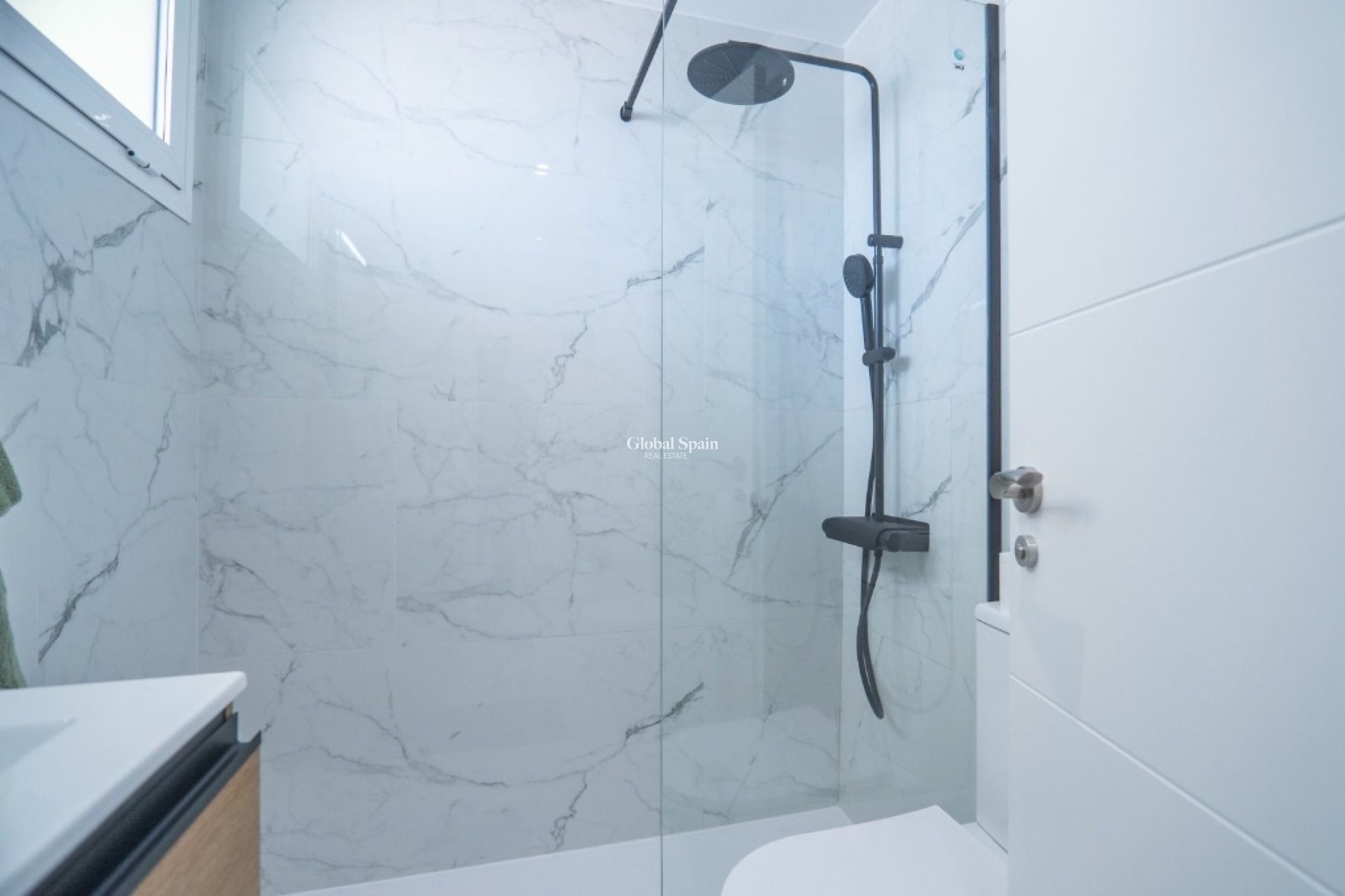 Resale - Apartment -
TORREVIEJA - La Veleta