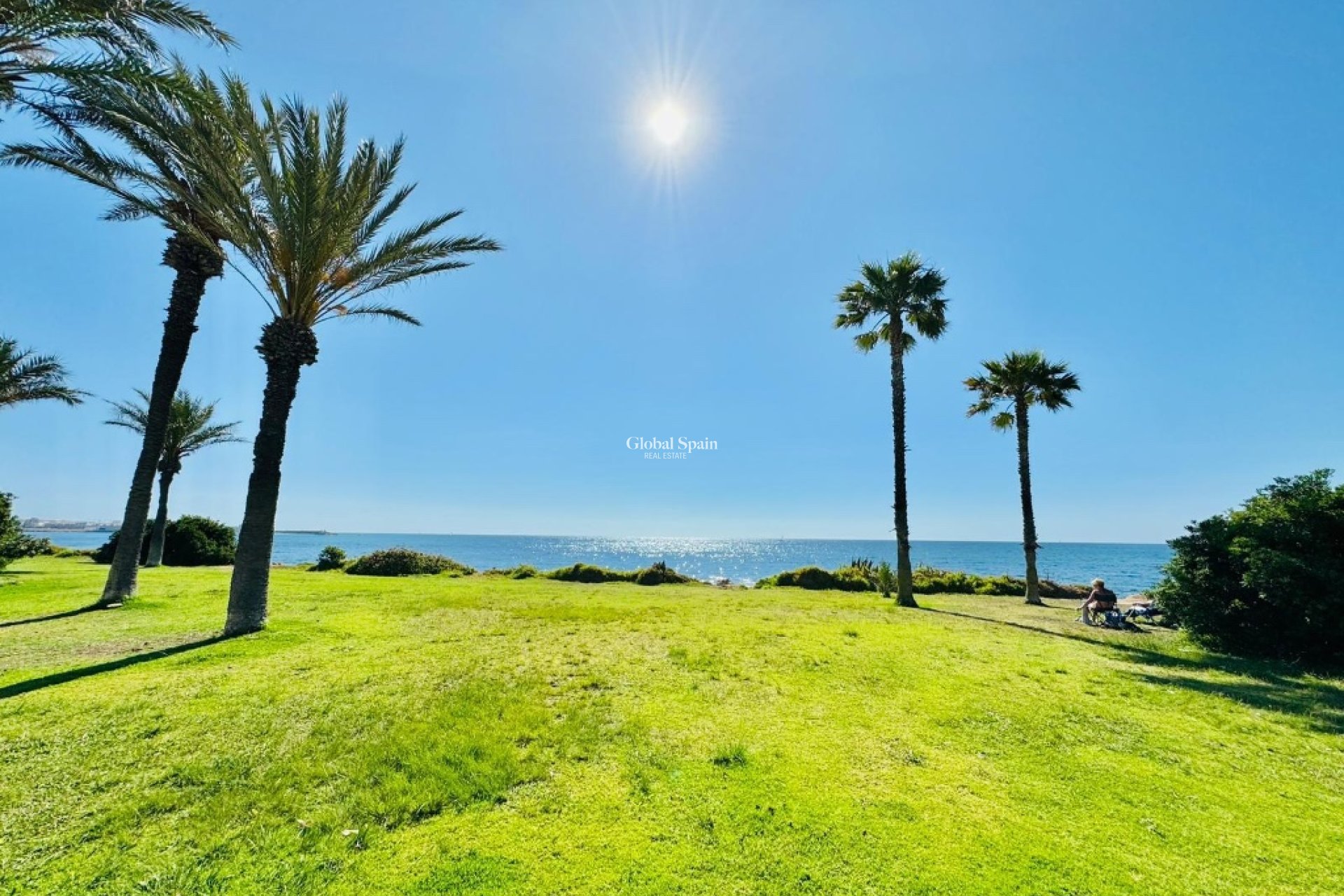 Resale - Apartment -
TORREVIEJA - La Veleta