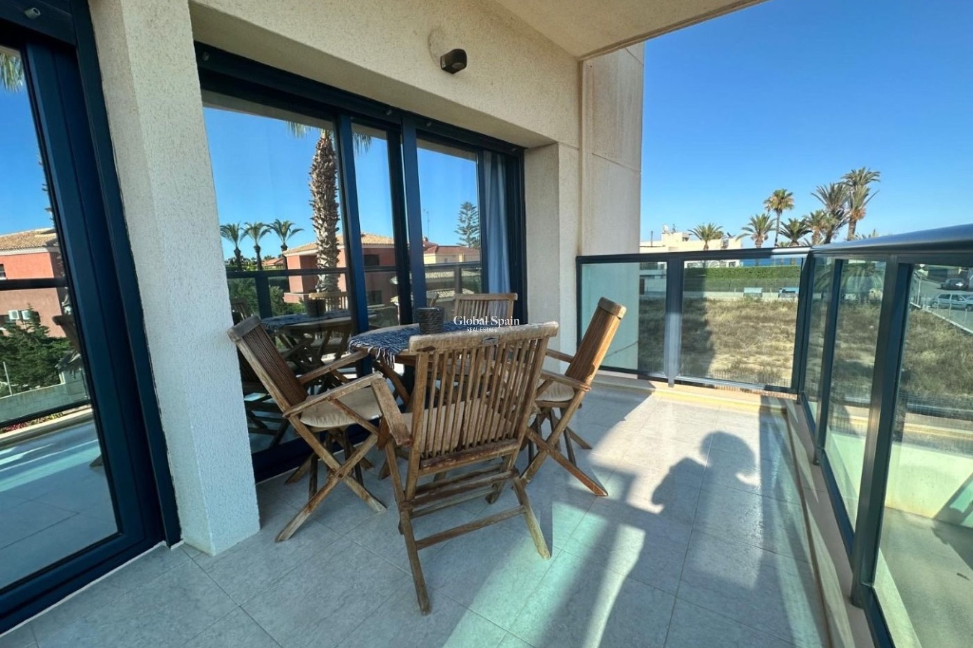 Resale - Apartment -
TORREVIEJA - La Veleta
