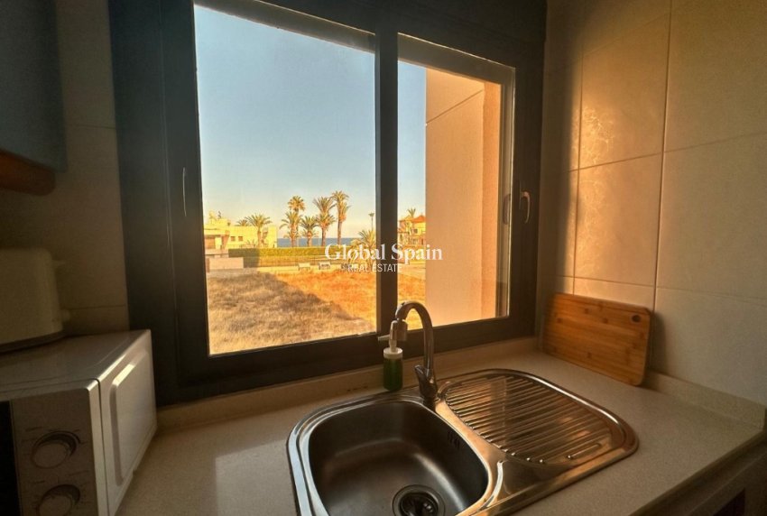 Resale - Apartment -
TORREVIEJA - La Veleta