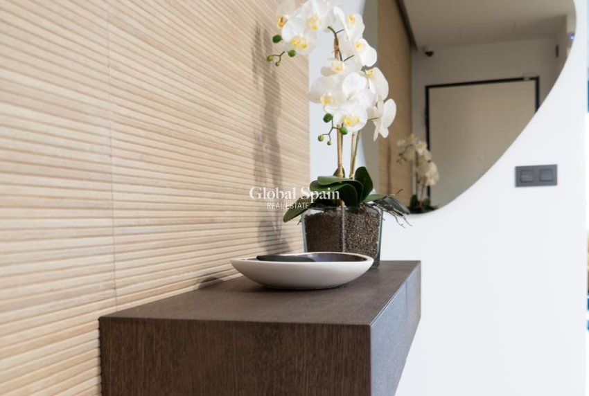 Resale - APARTMENT -
TORREVIEJA - La Veleta