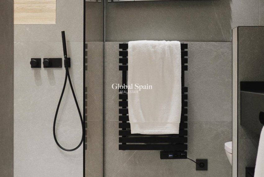 Resale - APARTMENT -
TORREVIEJA - La Veleta