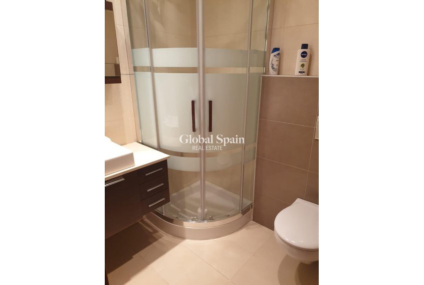 Resale - APARTMENT -
TORREVIEJA - Las Piscinas Naturales