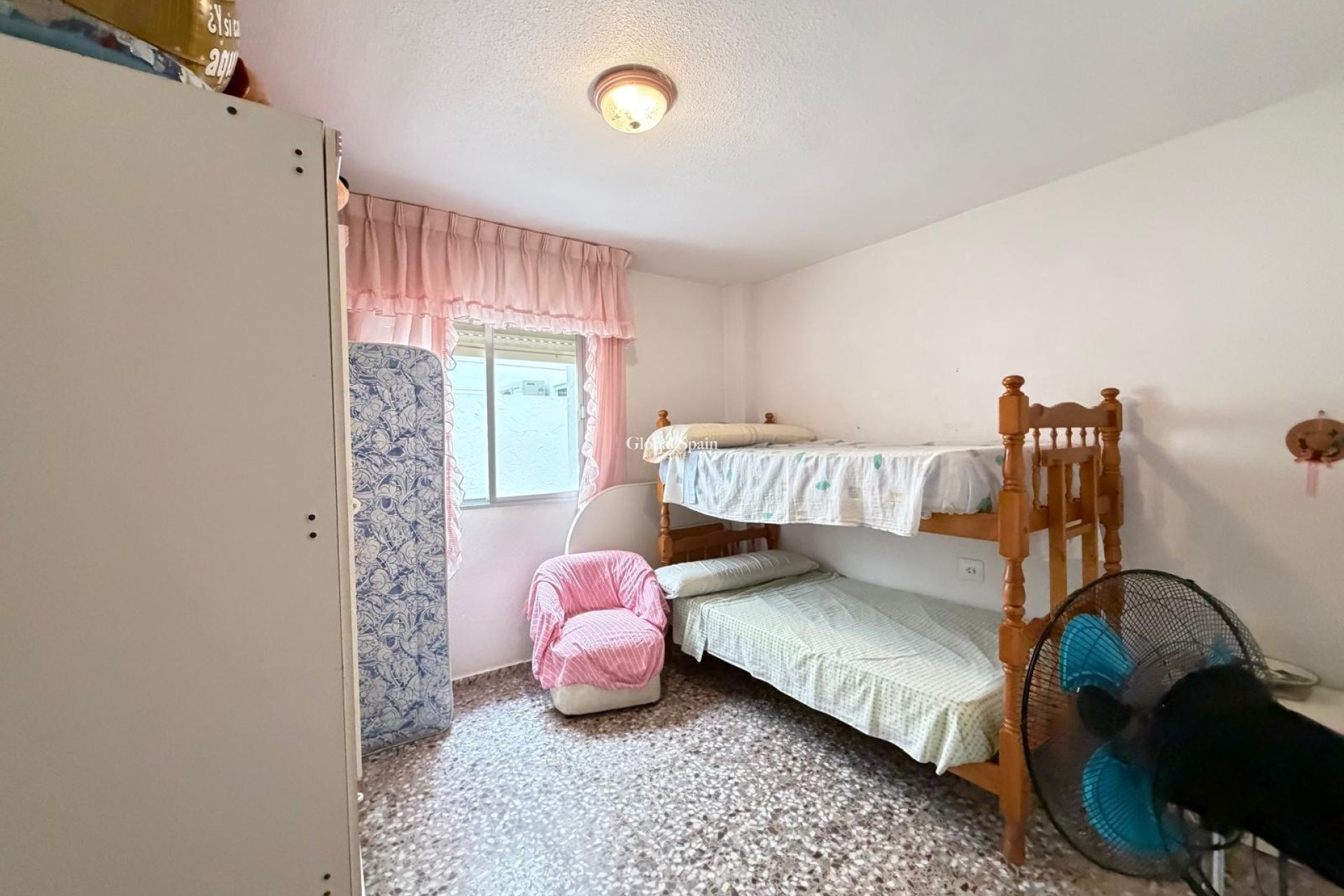 Resale - APARTMENT -
TORREVIEJA - Las Piscinas Naturales