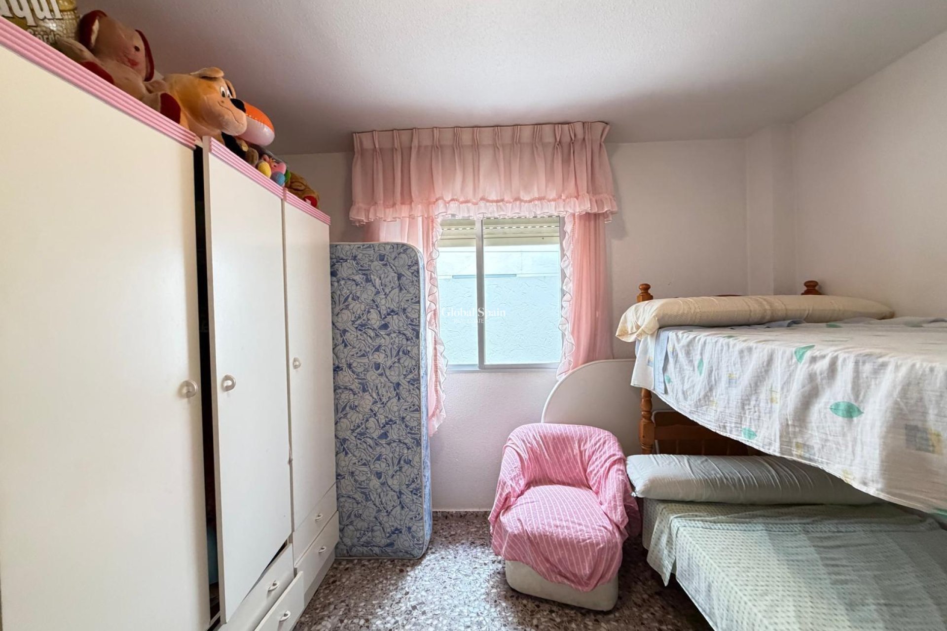 Resale - APARTMENT -
TORREVIEJA - Las Piscinas Naturales