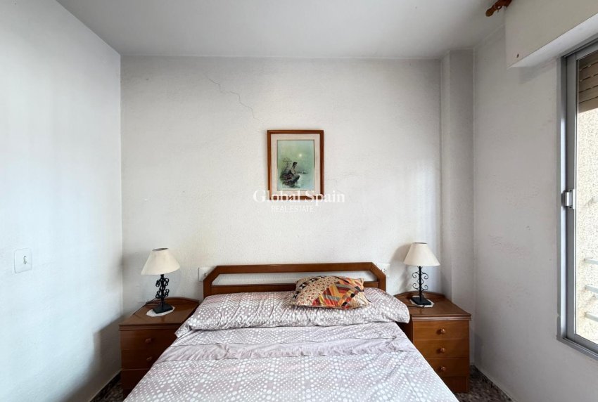 Resale - APARTMENT -
TORREVIEJA - Las Piscinas Naturales
