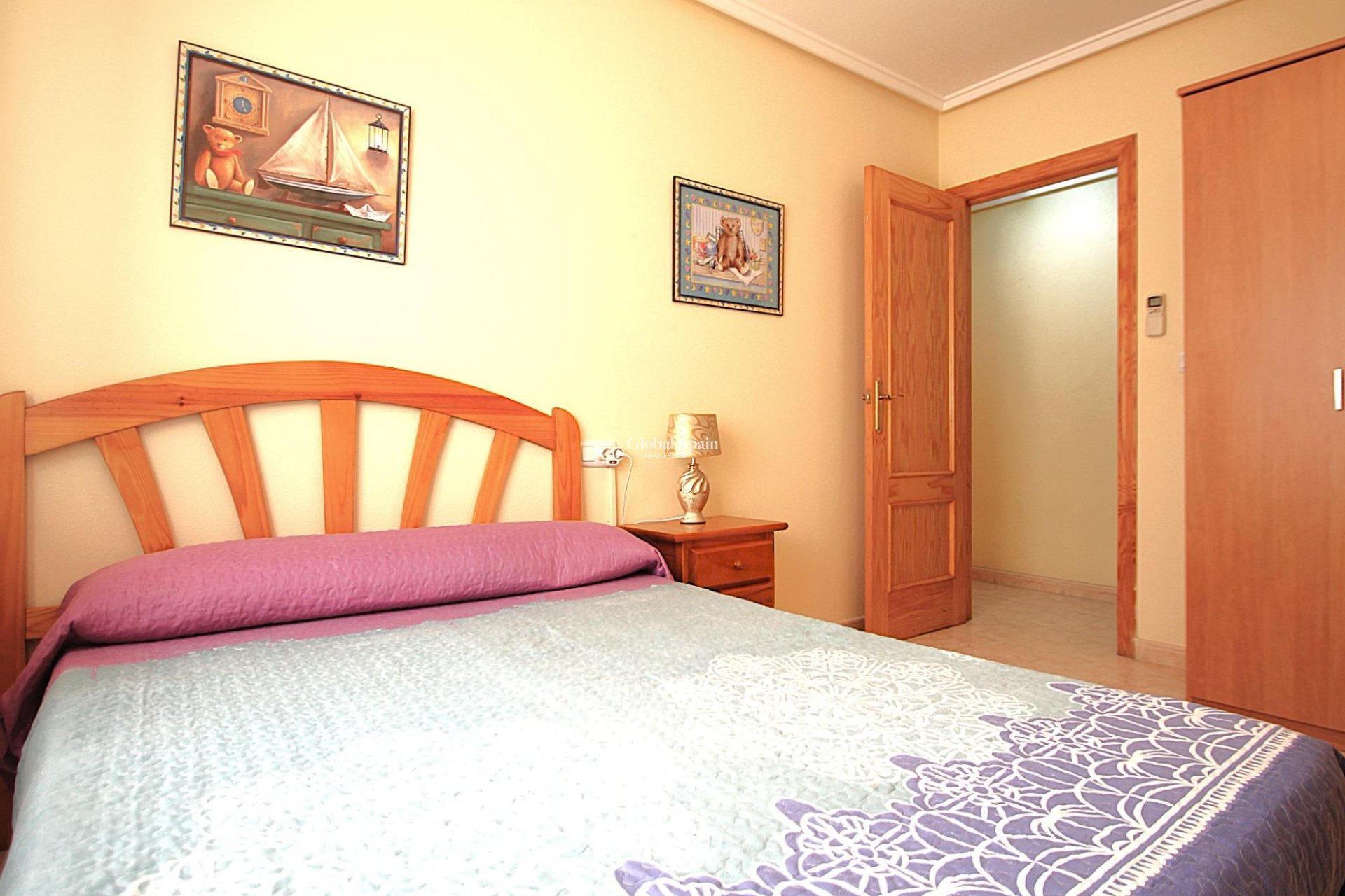 Resale - APARTMENT -
TORREVIEJA - Las Piscinas Naturales