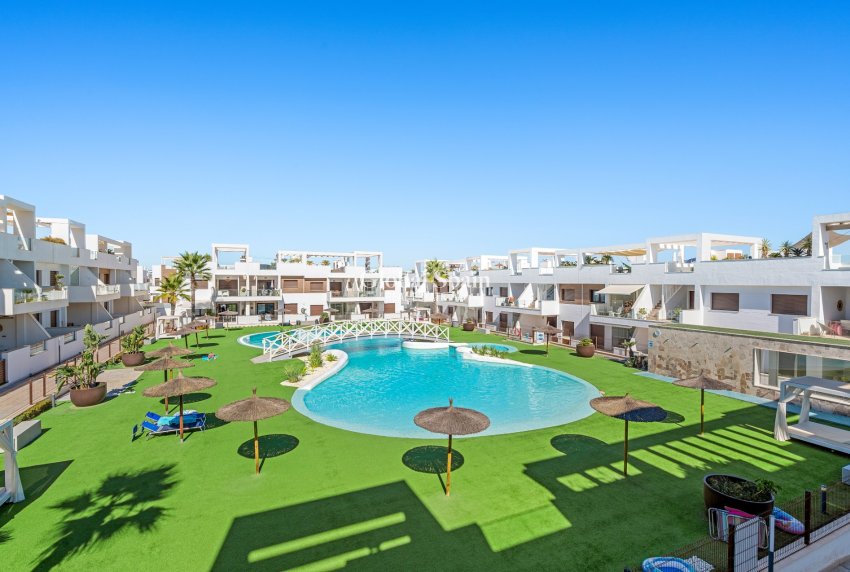 Resale - APARTMENT -
TORREVIEJA - Los Balcones - Los Altos del Edén