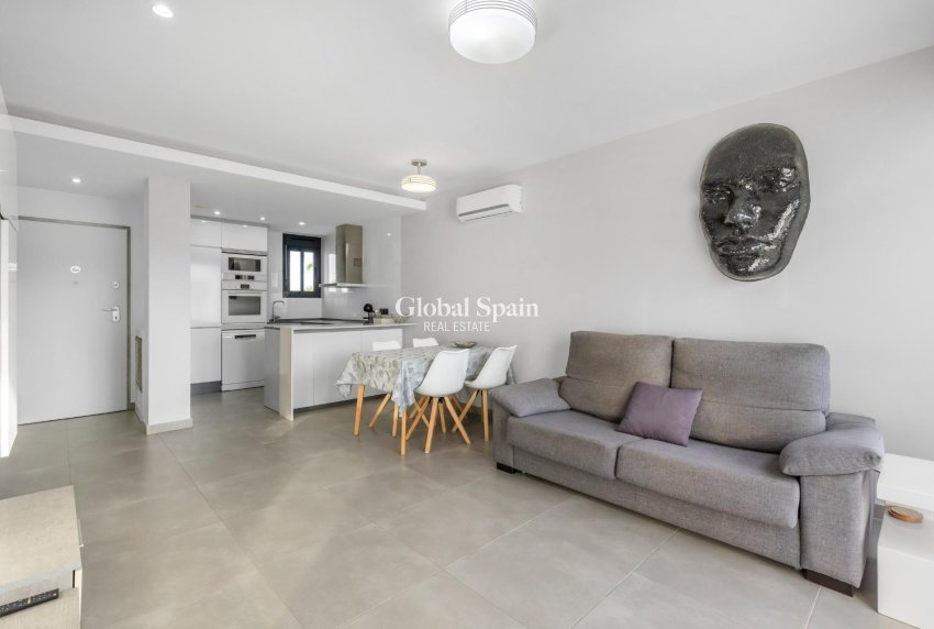 Resale - APARTMENT -
TORREVIEJA - LOS BALCONES - LOS ALTOS