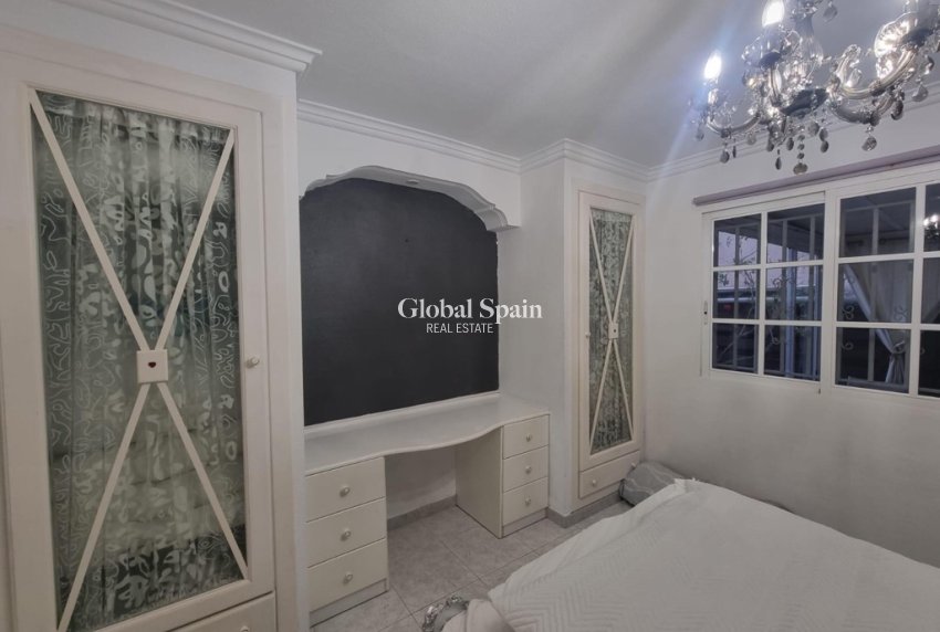 Resale - Apartment -
TORREVIEJA - LOS BALCONES - LOS ALTOS