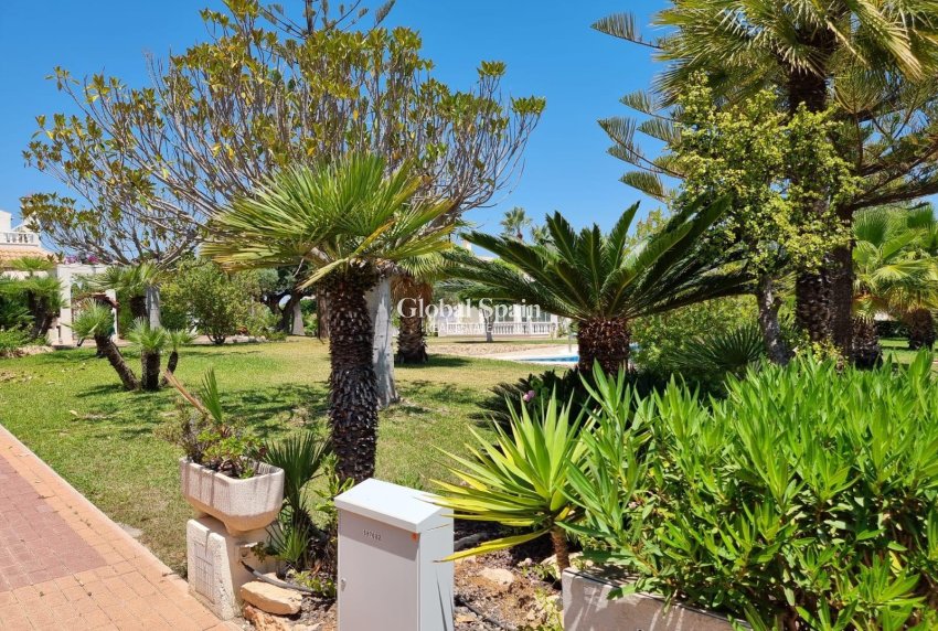 Resale - APARTMENT -
TORREVIEJA - LOS BALCONES - LOS ALTOS