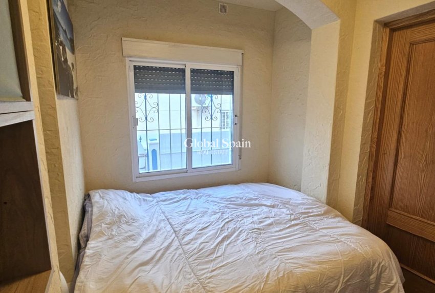 Resale - APARTMENT -
TORREVIEJA - LOS BALCONES - LOS ALTOS