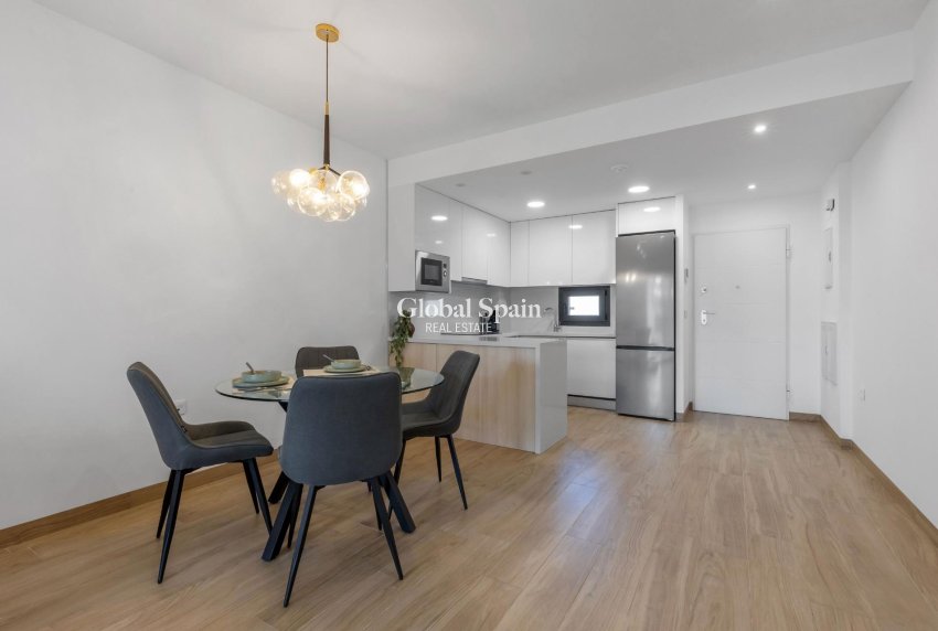 Resale - APARTMENT -
TORREVIEJA - LOS BALCONES - LOS ALTOS