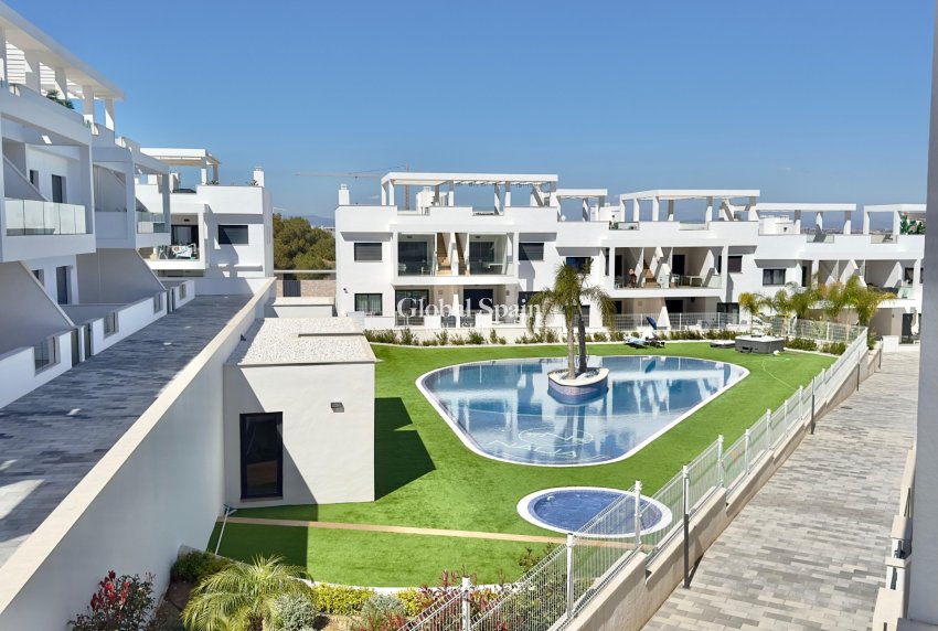 Resale - APARTMENT -
TORREVIEJA - LOS BALCONES - LOS ALTOS