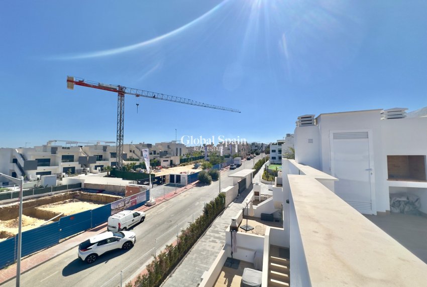 Resale - APARTMENT -
TORREVIEJA - LOS BALCONES - LOS ALTOS