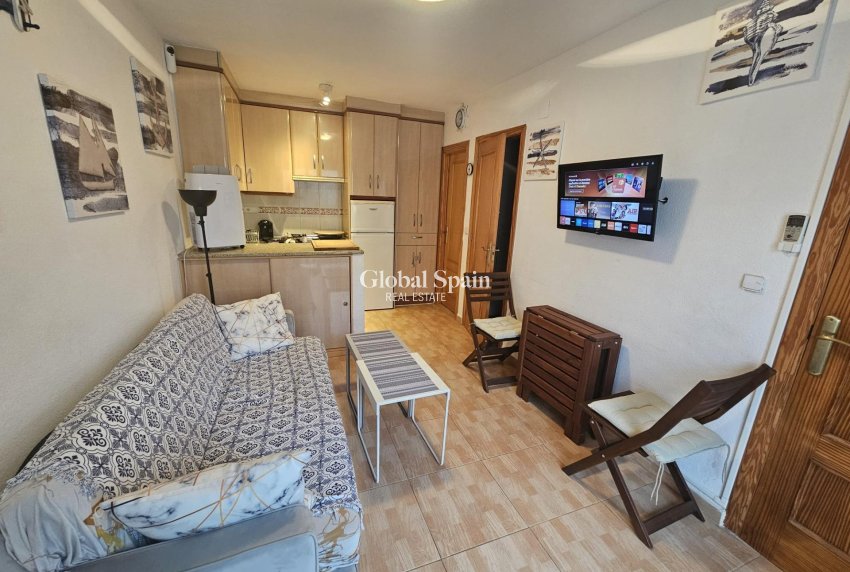 Resale - APARTMENT -
TORREVIEJA - LOS BALCONES - LOS ALTOS