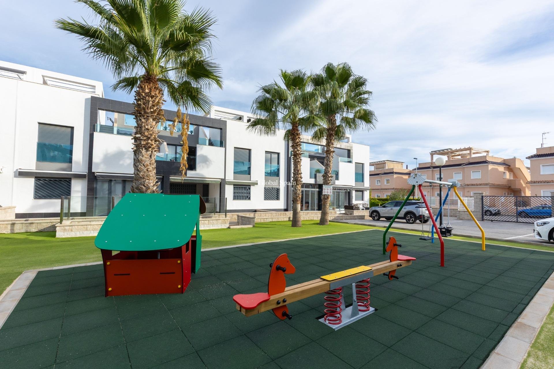 Resale - APARTMENT -
TORREVIEJA - LOS BALCONES - LOS ALTOS