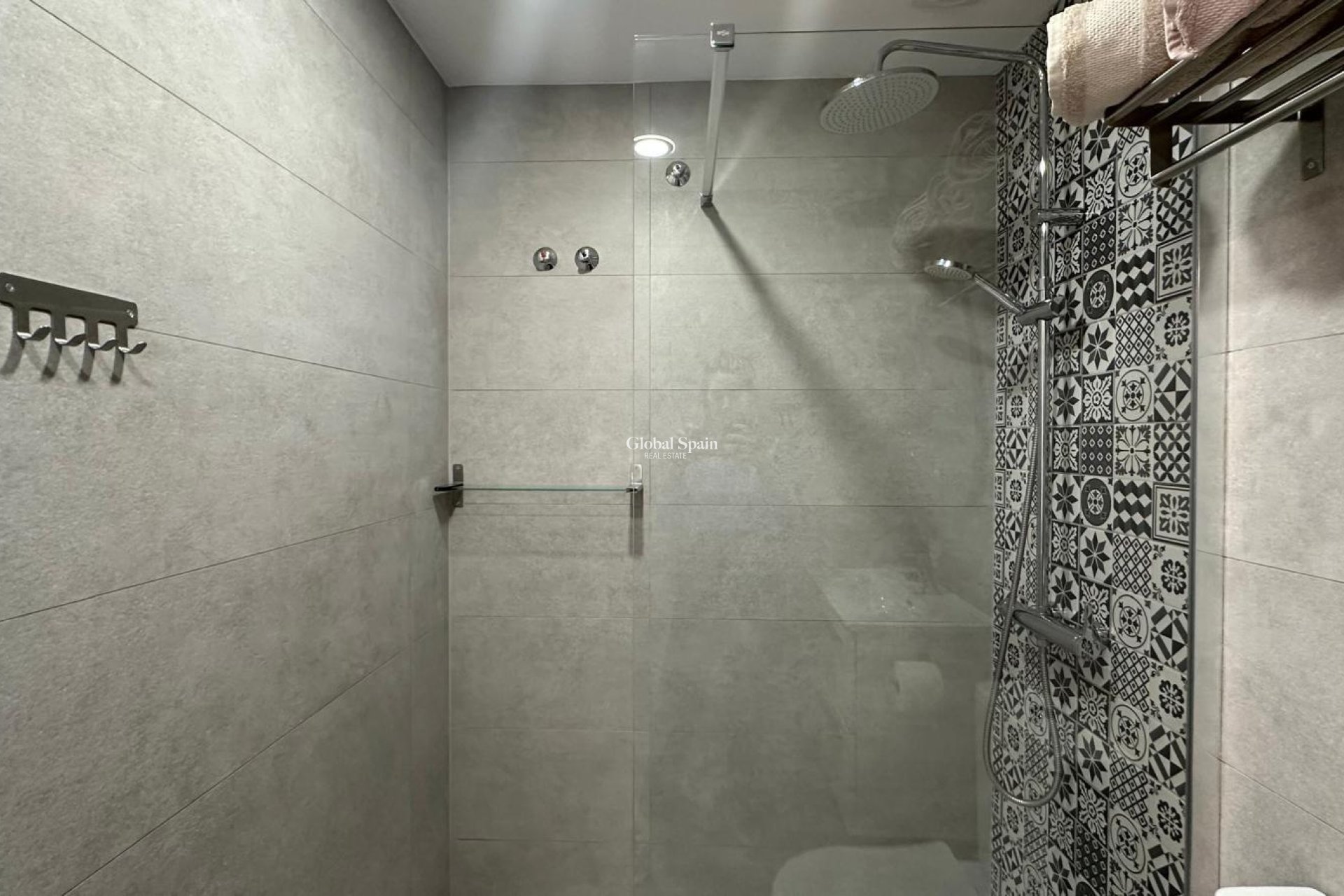 Resale - APARTMENT -
TORREVIEJA - LOS BALCONES - LOS ALTOS