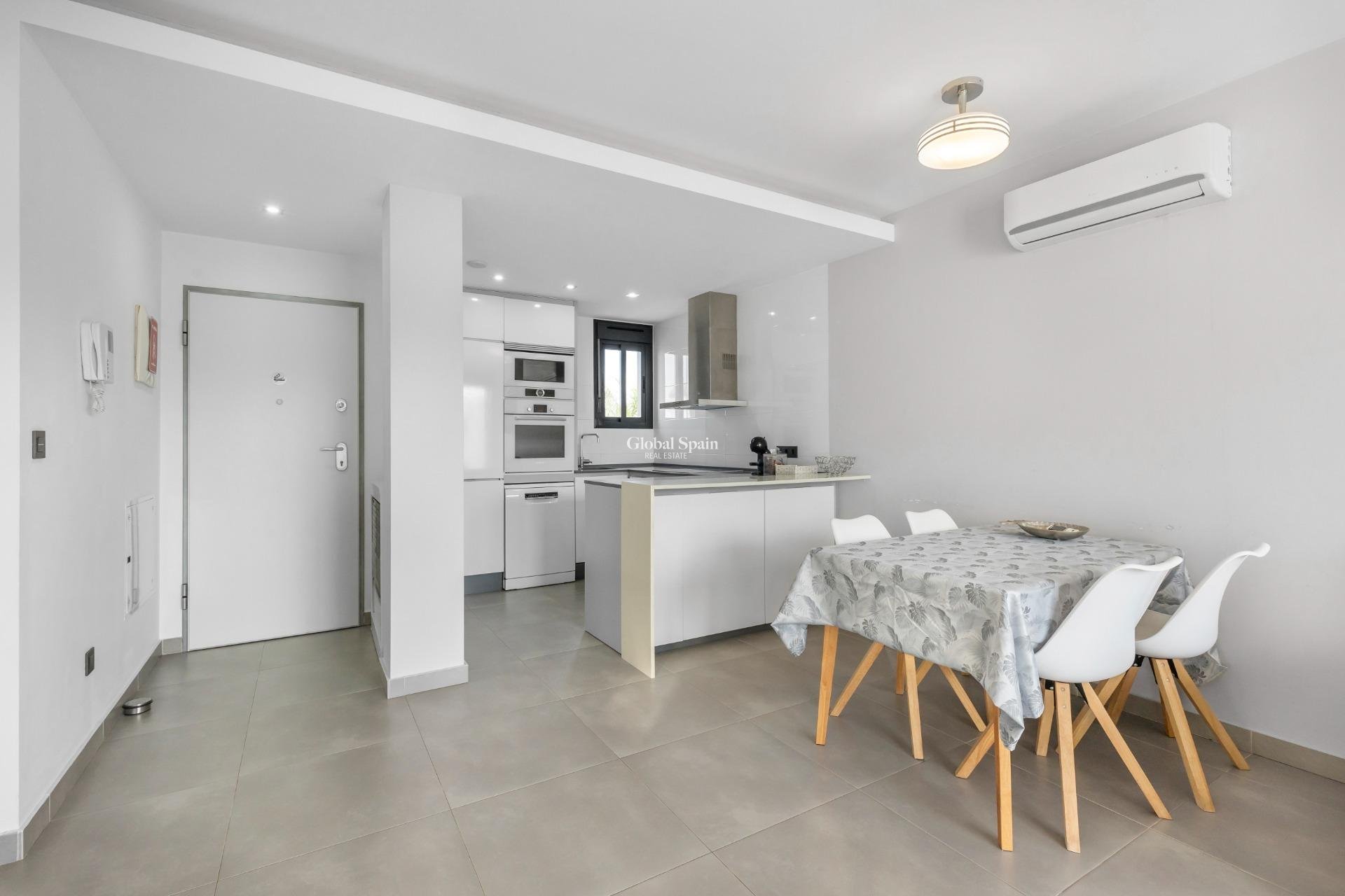 Resale - APARTMENT -
TORREVIEJA - LOS BALCONES - LOS ALTOS