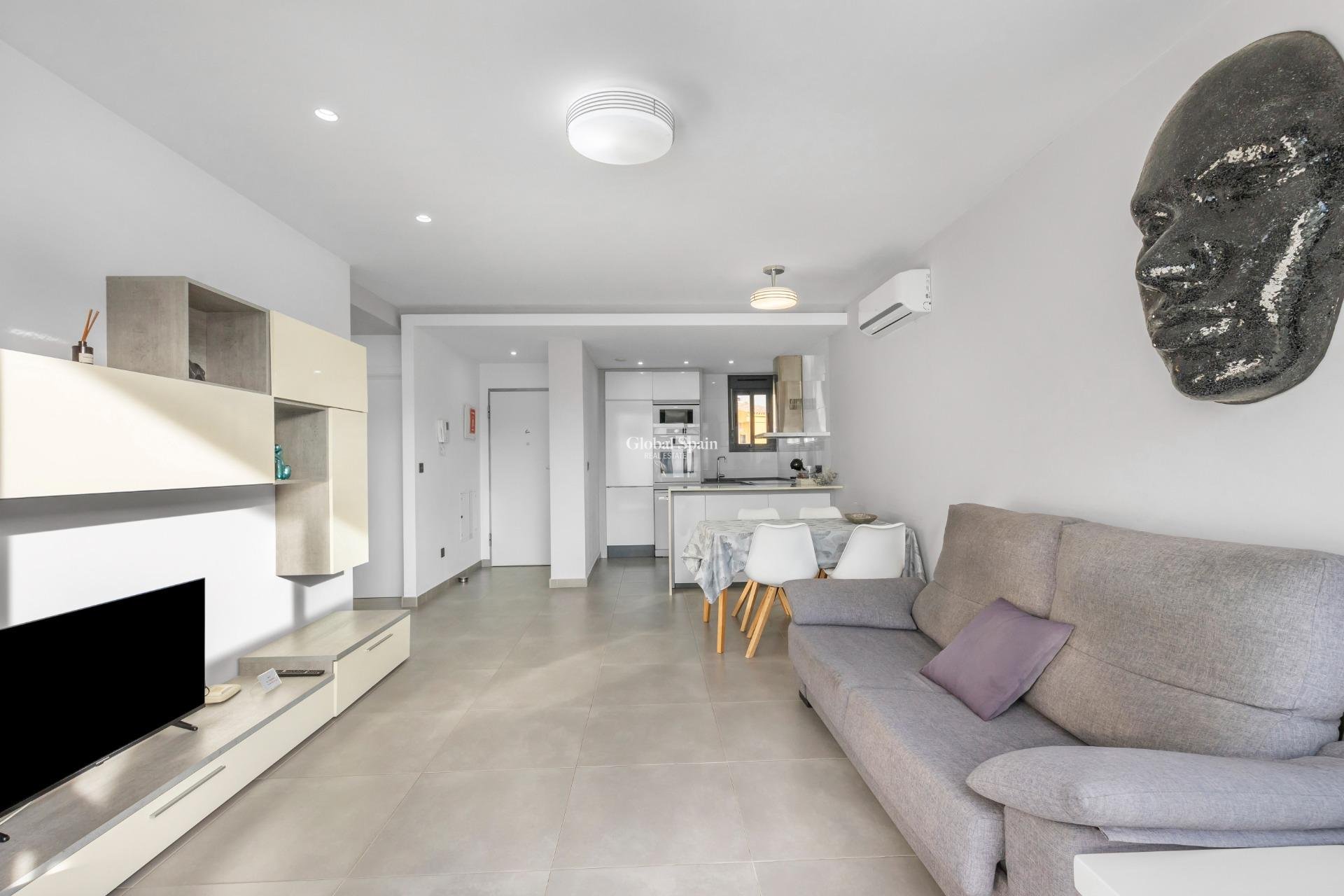 Resale - APARTMENT -
TORREVIEJA - LOS BALCONES - LOS ALTOS