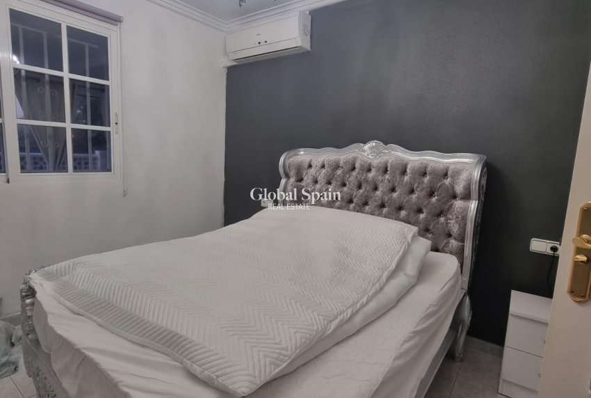 Resale - APARTMENT -
TORREVIEJA - LOS BALCONES - LOS ALTOS
