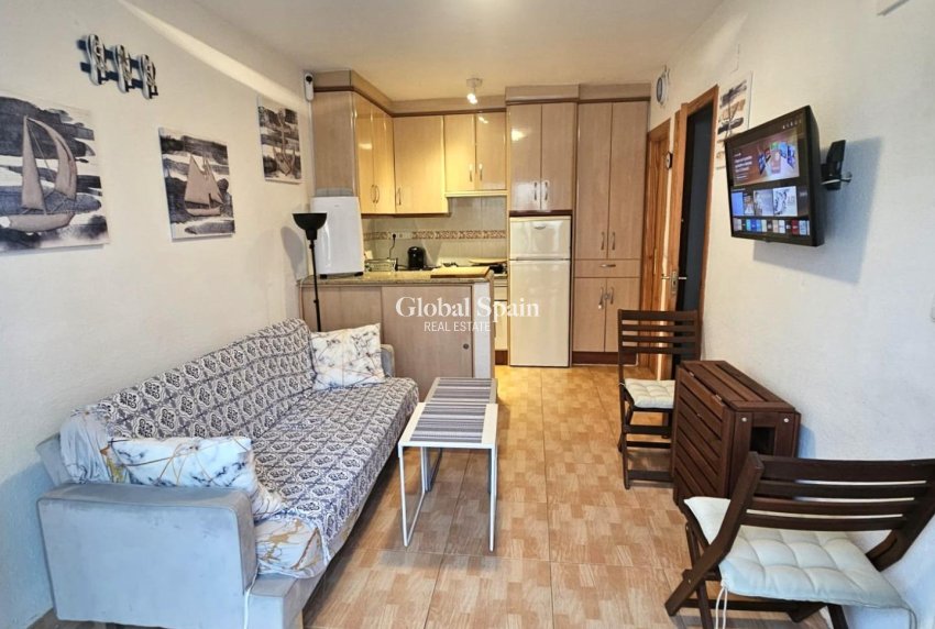 Resale - APARTMENT -
TORREVIEJA - LOS BALCONES - LOS ALTOS