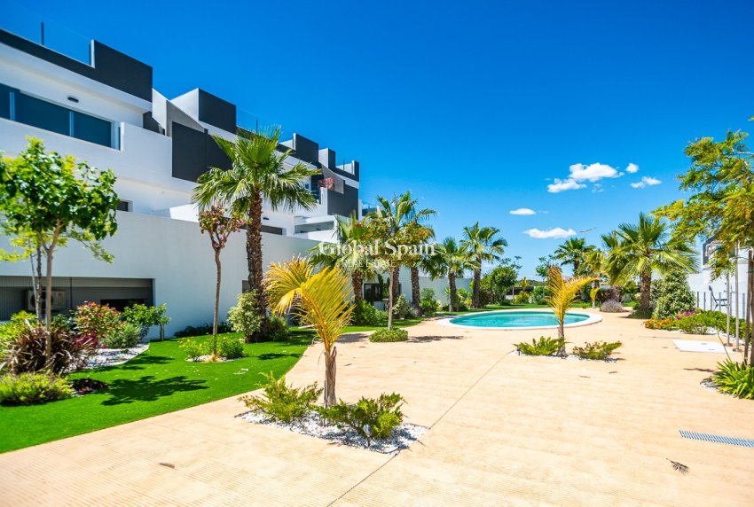 Resale - APARTMENT -
TORREVIEJA - LOS BALCONES - LOS ALTOS