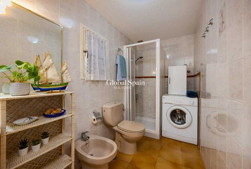Resale - APARTMENT -
TORREVIEJA - LOS BALCONES - LOS ALTOS