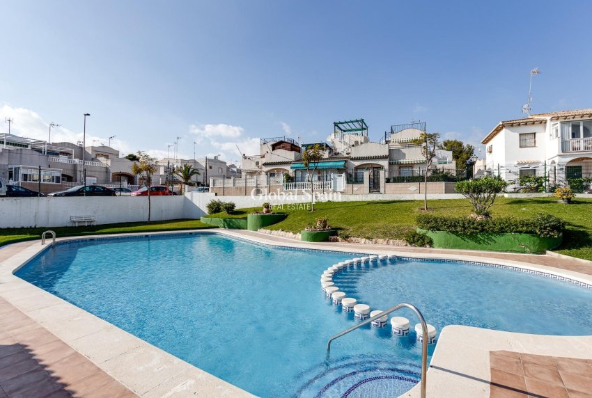 Resale - APARTMENT -
TORREVIEJA - LOS BALCONES - LOS ALTOS