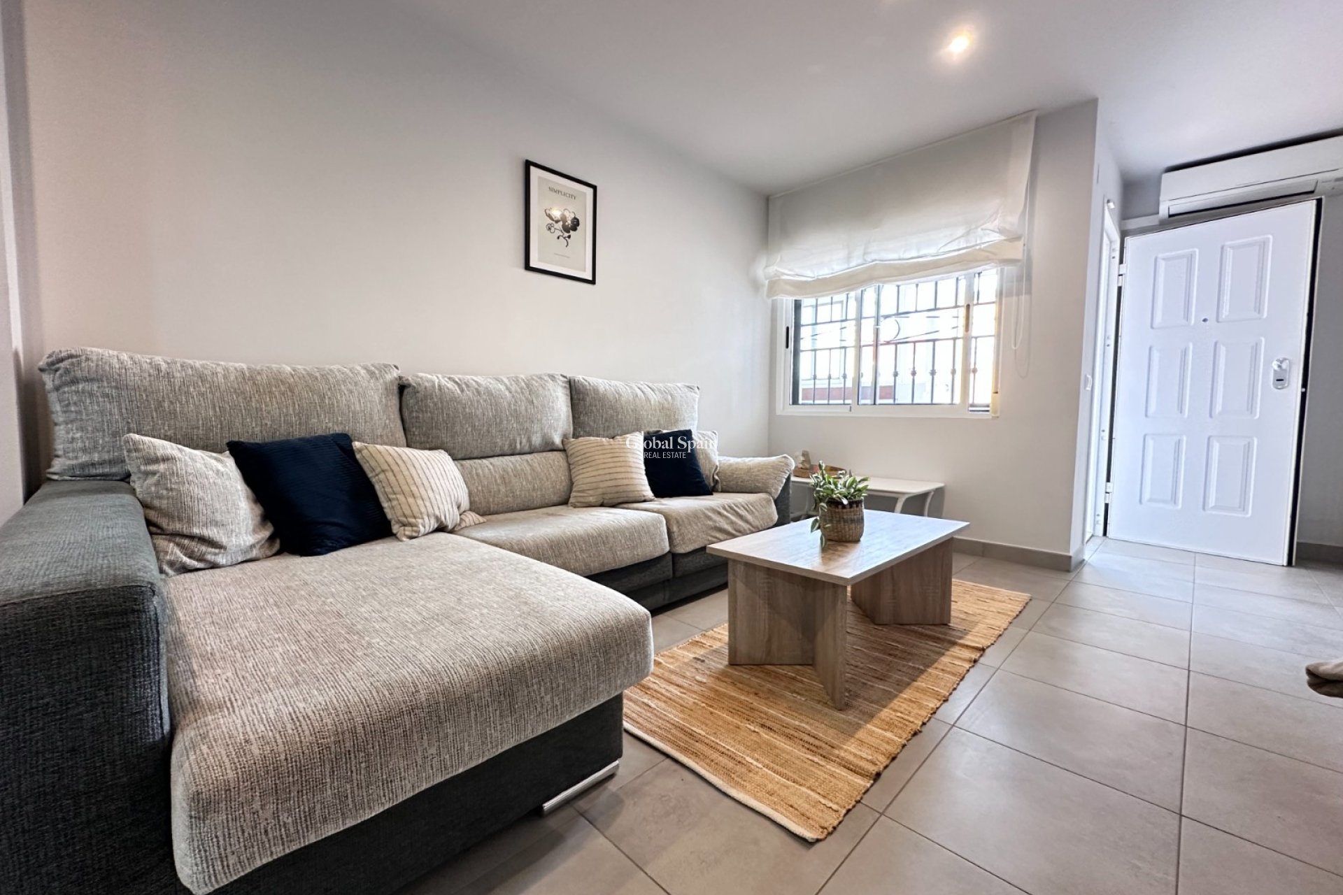 Resale - APARTMENT -
TORREVIEJA - LOS BALCONES - LOS ALTOS