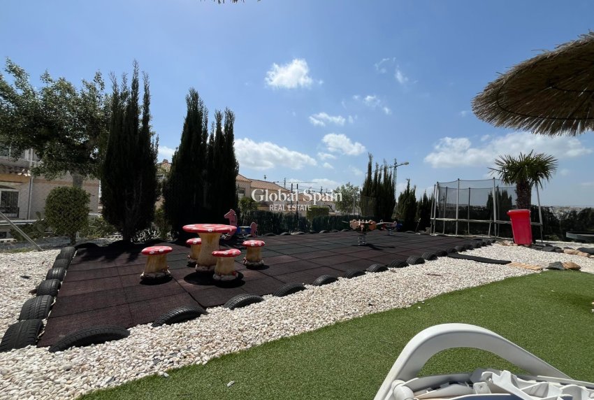 Resale - APARTMENT -
TORREVIEJA - LOS BALCONES - LOS ALTOS