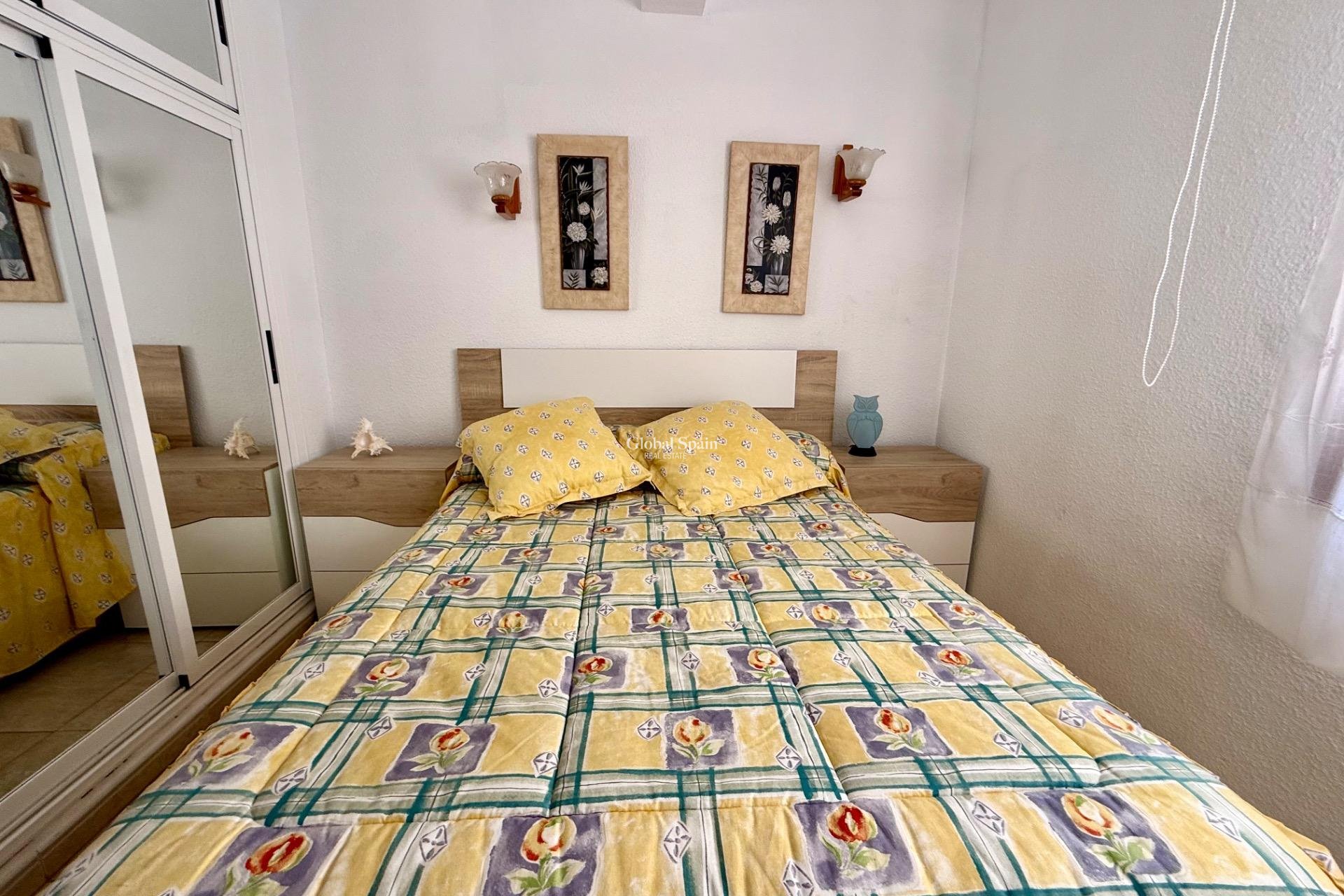 Resale - APARTMENT -
TORREVIEJA - Los Europeos