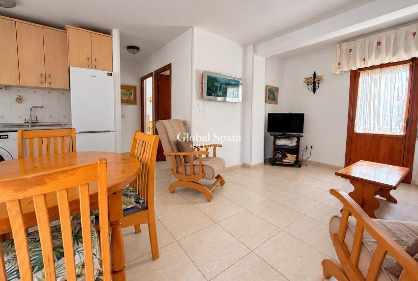 Resale - APARTMENT -
TORREVIEJA - Los Europeos